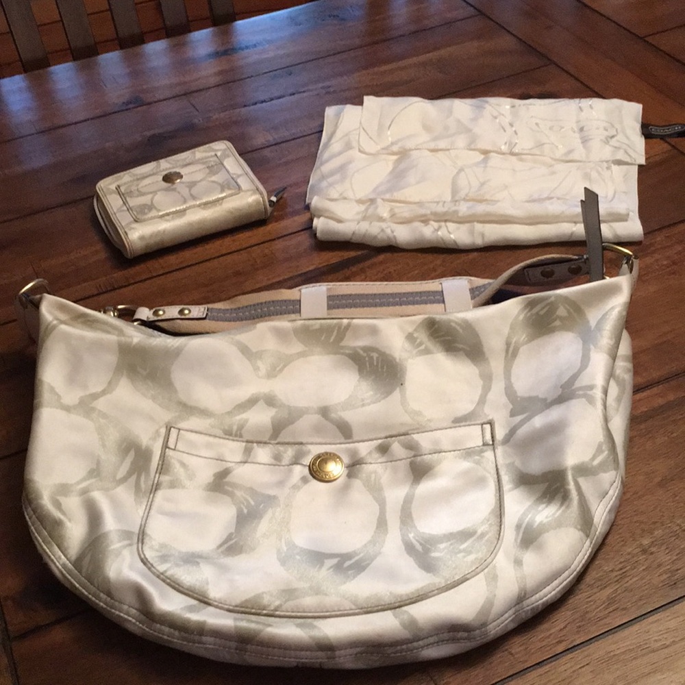 Coach purse, wallet, and scarf